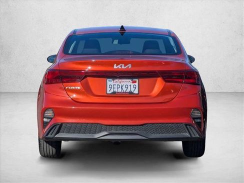 Used 2023 Kia Forte LXS image 7