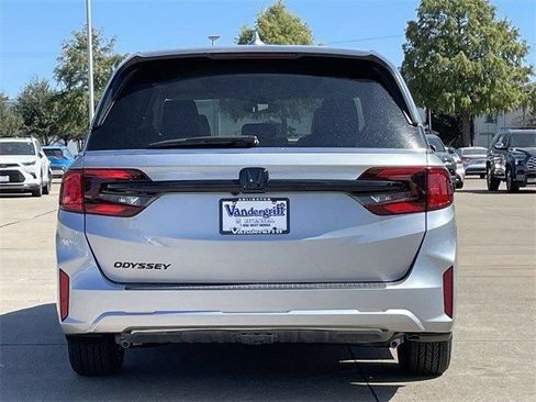 New 2026 Honda Odyssey EX-L image 5