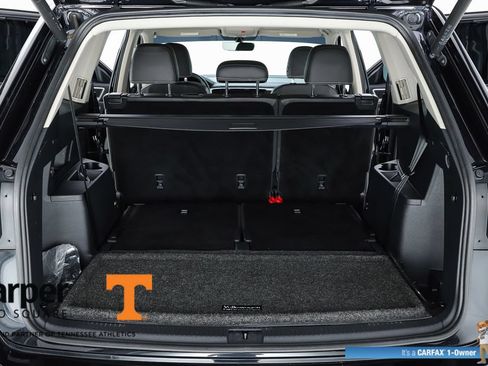 Used 2023 Volkswagen Atlas SE w/ Black Wheel Package FWD image 29