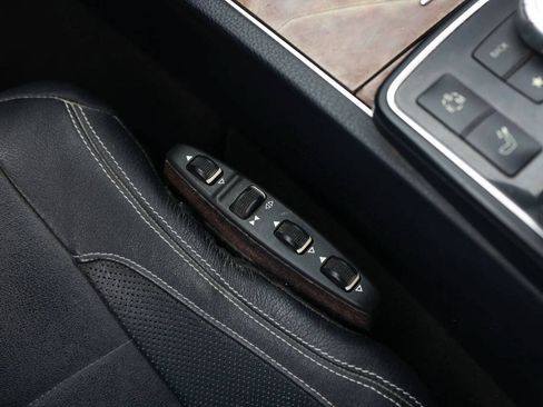 Used 2014 Mercedes-Benz E 350 Cabriolet image 21