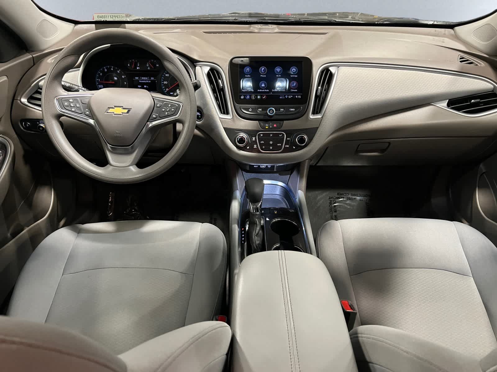 Used 2025 Chevrolet Malibu LT FWD image 10