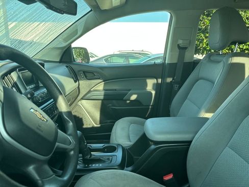 Used 2016 Chevrolet Colorado W/T w/ WT Convenience Package image 6