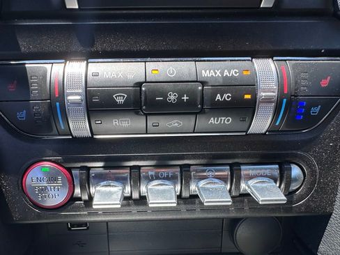 Used 2021 Ford Mustang GT Premium RWD image 20