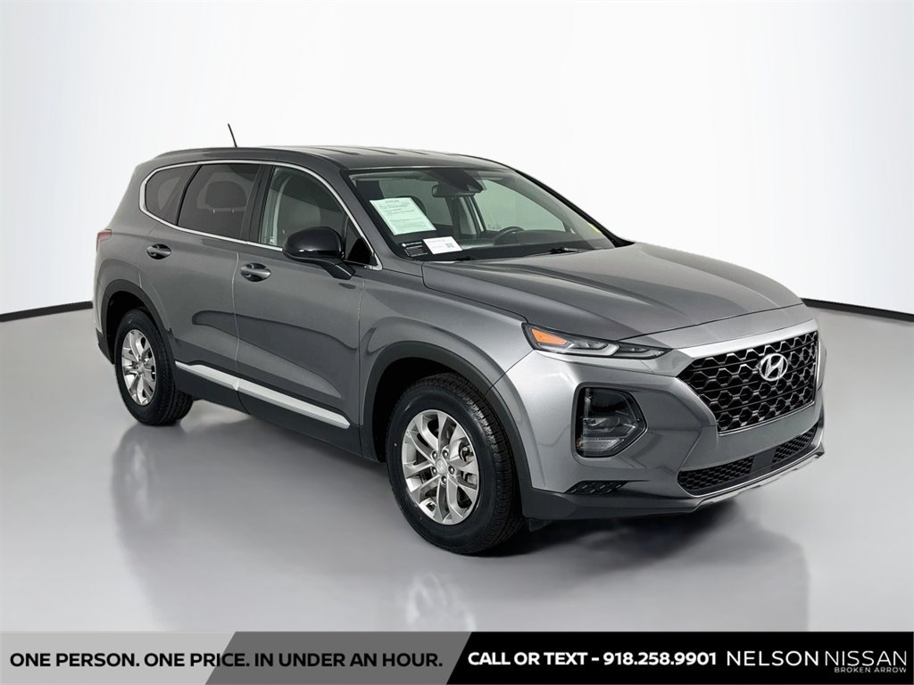 Used 2019 Hyundai Santa Fe SE FWD image 3