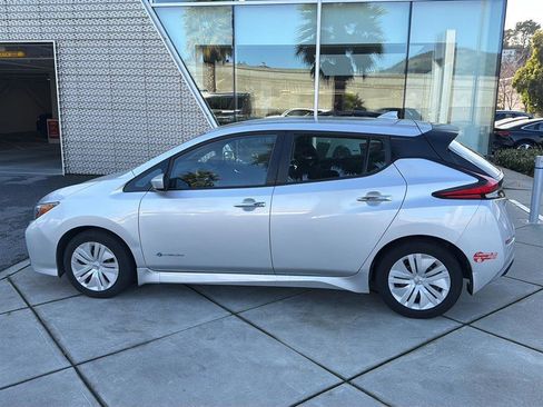 Used 2018 Nissan Leaf S w/ S Charge Package image 7