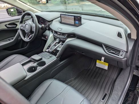 New 2025 Acura TLX w/ Technology Package image 30