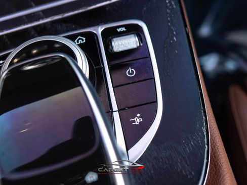 Used 2019 Mercedes-Benz E 450 E 450 w/ AMG Line Package image 31