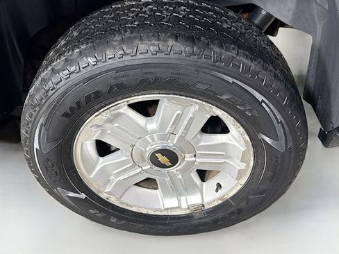 Used 2014 Chevrolet Tahoe LT w/ Suspension Package, Off-Road AWD/4WD image 33