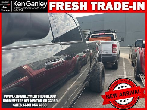 Used 2022 RAM 2500 Limited w/ Night Edition AWD/4WD image 5