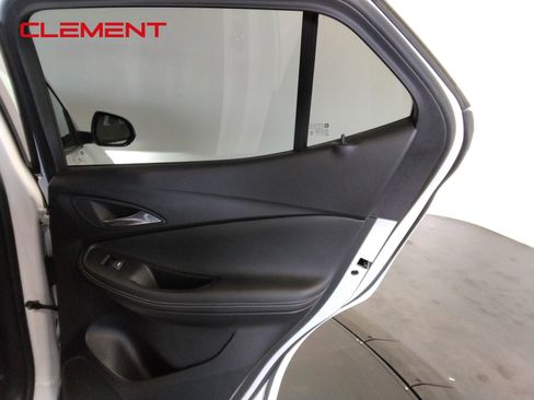 Used 2025 Buick Encore GX Preferred image 34