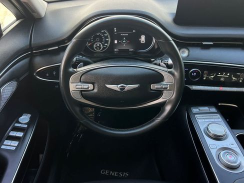 Used 2025 Genesis GV70 2.5T AWD/4WD image 15
