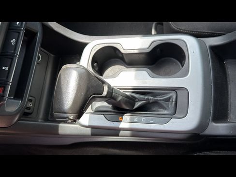Used 2019 Chevrolet Colorado LT AWD/4WD image 20