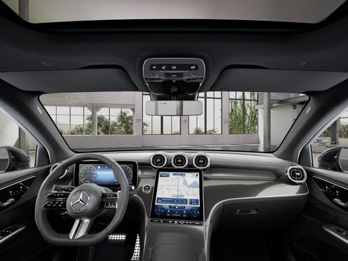 New 2026 Mercedes-Benz GLC 300 image 42