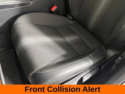 Used 2025 Honda Civic Sport image 11