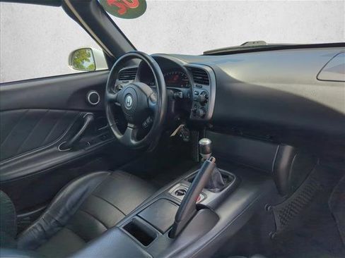 Used 2002 Honda S2000 image 19