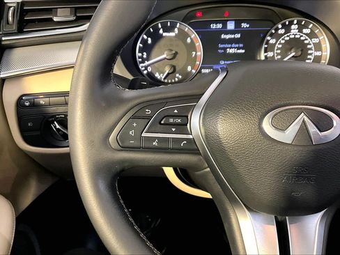 Used 2022 INFINITI QX50 Essential AWD/4WD image 24