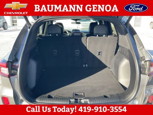 Used 2026 Ford Escape ST-Line w/ Cold Weather Package AWD/4WD image 7