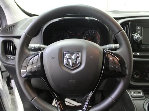 Used 2019 RAM ProMaster City Tradesman SLT image 8