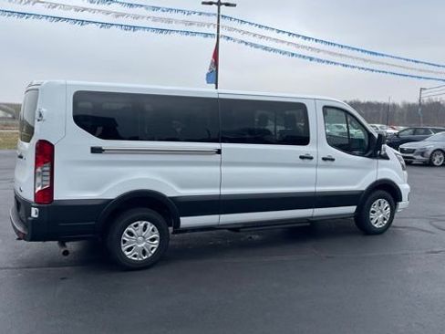 Used 2023 Ford Transit 350 XLT image 6