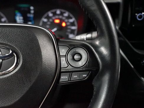 Used 2024 Toyota Corolla SE FWD image 13