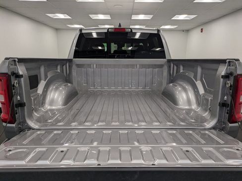 Used 2025 RAM 1500 Big Horn AWD/4WD image 27