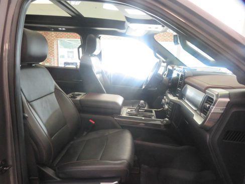 Used 2021 Ford F150 Lariat w/ Equipment Group 502A High AWD/4WD image 25