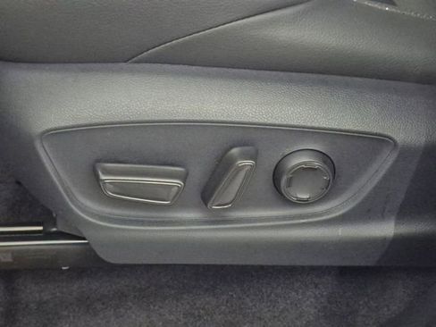 New 2026 Toyota Tacoma TRD Off-Road AWD/4WD image 17