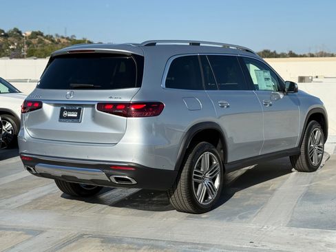 New 2026 Mercedes-Benz GLS 450 4MATIC image 13
