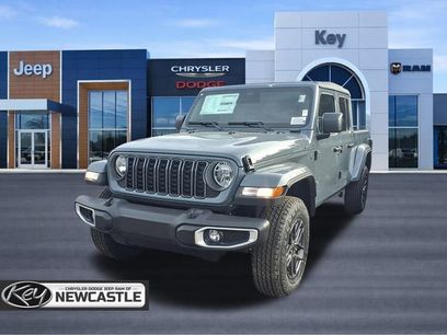 New 2026 Jeep Gladiator Sport