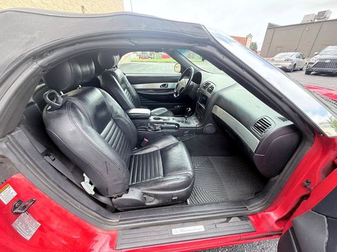Used 2003 Ford Thunderbird RWD image 11