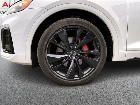 Used 2021 Audi SQ5 Premium Plus image 32