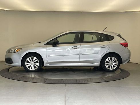 Used 2022 Subaru Impreza 2.0i AWD/4WD image 2