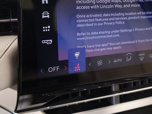 New 2026 Lincoln Nautilus Premier AWD/4WD image 7