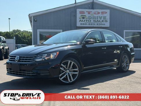 Used 2016 Volkswagen Passat 1.8T R-Line FWD image 1