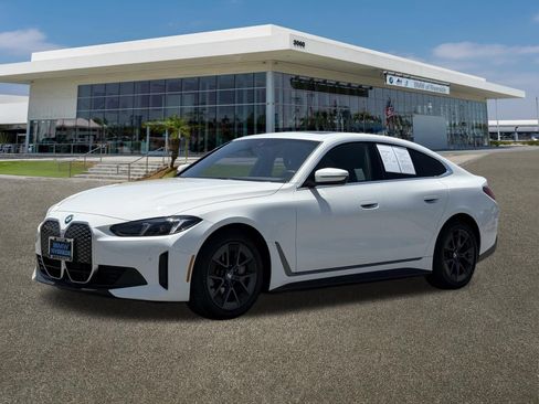 Certified 2025 BMW i4 eDrive40 w/ M Sport Package RWD image 5