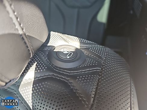 Used 2022 Hyundai Palisade Calligraphy image 29