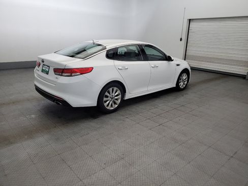 Used 2017 Kia Optima EX FWD image 10