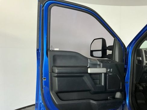 Used 2015 Ford F150 Lariat w/ Equipment Group 501A Mid AWD/4WD image 8