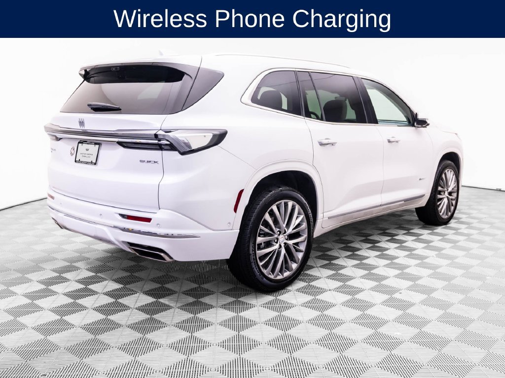 Used 2025 Buick Enclave Avenir w/ Super Cruise Package AWD/4WD image 6