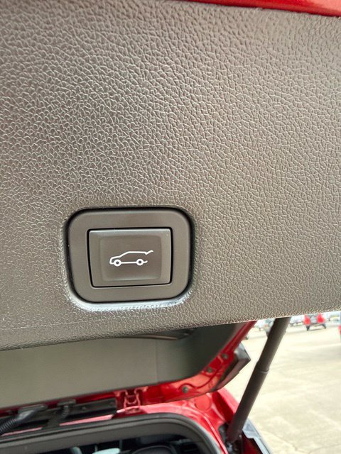 Used 2026 Chevrolet Traverse LT FWD image 24