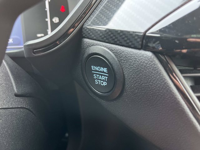 Used 2025 Ford Escape ST-Line AWD/4WD image 33