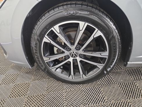 Used 2023 Volkswagen Jetta Sport FWD image 32