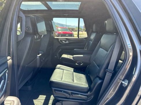 Certified 2021 Chevrolet Tahoe Z71 w/ Rear Media and Nav Package AWD/4WD image 17