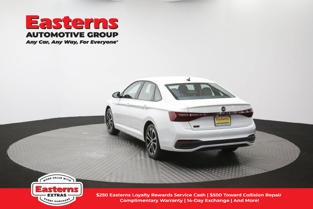 Used 2025 Volkswagen Jetta Sport FWD image 65