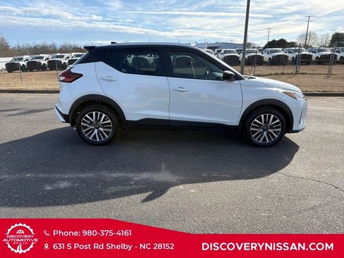 Certified 2024 Nissan Kicks SV image 6