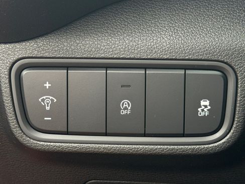 Certified 2021 Kia Soul LX FWD image 25