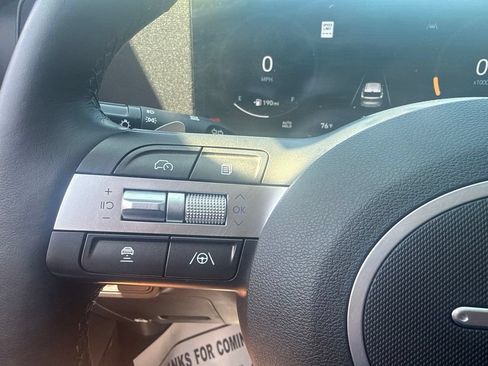 Used 2024 Hyundai Kona Limited AWD/4WD image 16