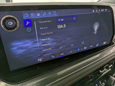 Used 2026 Chevrolet Suburban RST w/ Comfort Package AWD/4WD image 12