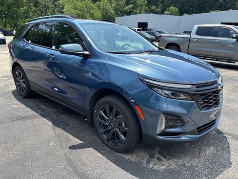Certified 2024 Chevrolet Equinox RS w/ RS Leather Package AWD/4WD image 5