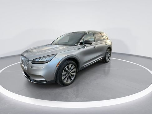 Used 2021 Lincoln Corsair Reserve w/ Equipment Group 201A AWD/4WD image 4